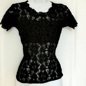 Black lace top stretch short sleeve size S